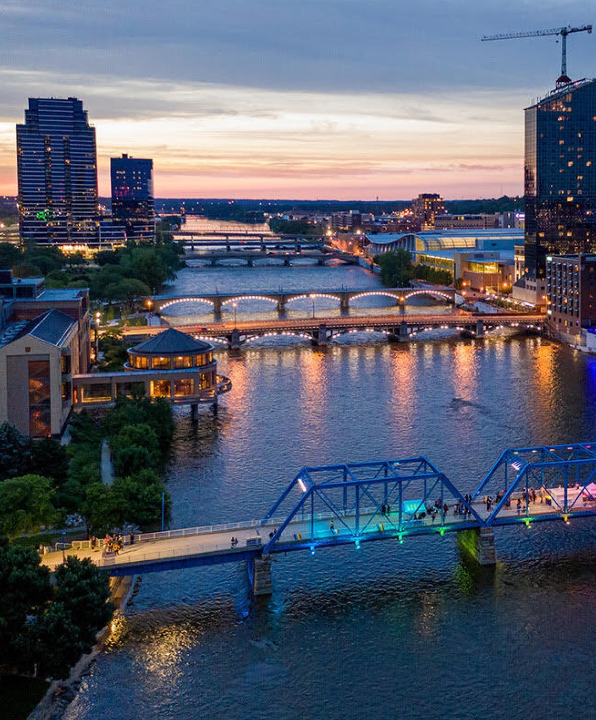 Grand Rapids, MI skyline at dusk